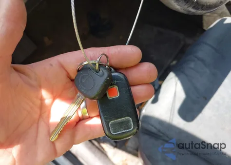 2006 Toyota Corolla Xrs from USA, damaged, VIN 2T1BY32E46C550361